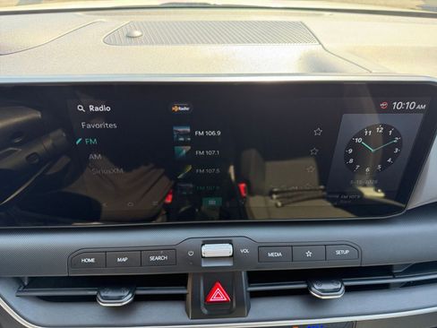 Used 2025 Kia K4 FWD image 20