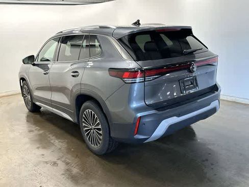 New 2026 Volkswagen Tiguan S FWD image 27