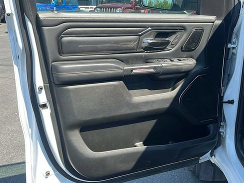 Used 2023 RAM 1500 Limited AWD/4WD image 9