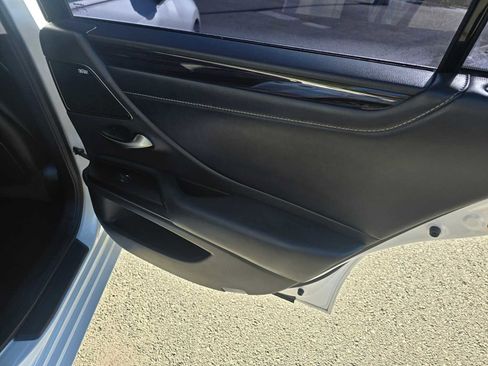 Used 2021 Lexus ES 350 Luxury image 13