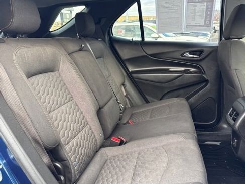 Used 2019 Chevrolet Equinox LT w/ LPO, Floor Liner Package image 15