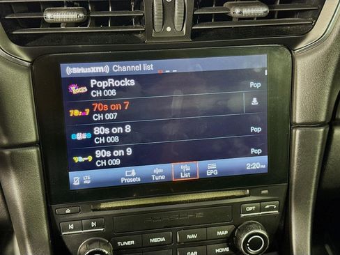 Used 2018 Porsche 911 Targa 4 GTS image 14