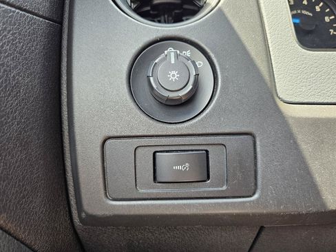 Used 2014 Ford F150 XL w/ Equipment Group 101A Mid RWD image 43