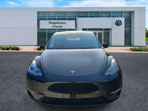 Used 2022 Tesla Model Y Performance AWD/4WD image 2