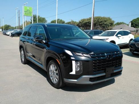 Used 2024 Hyundai Palisade SEL FWD image 4