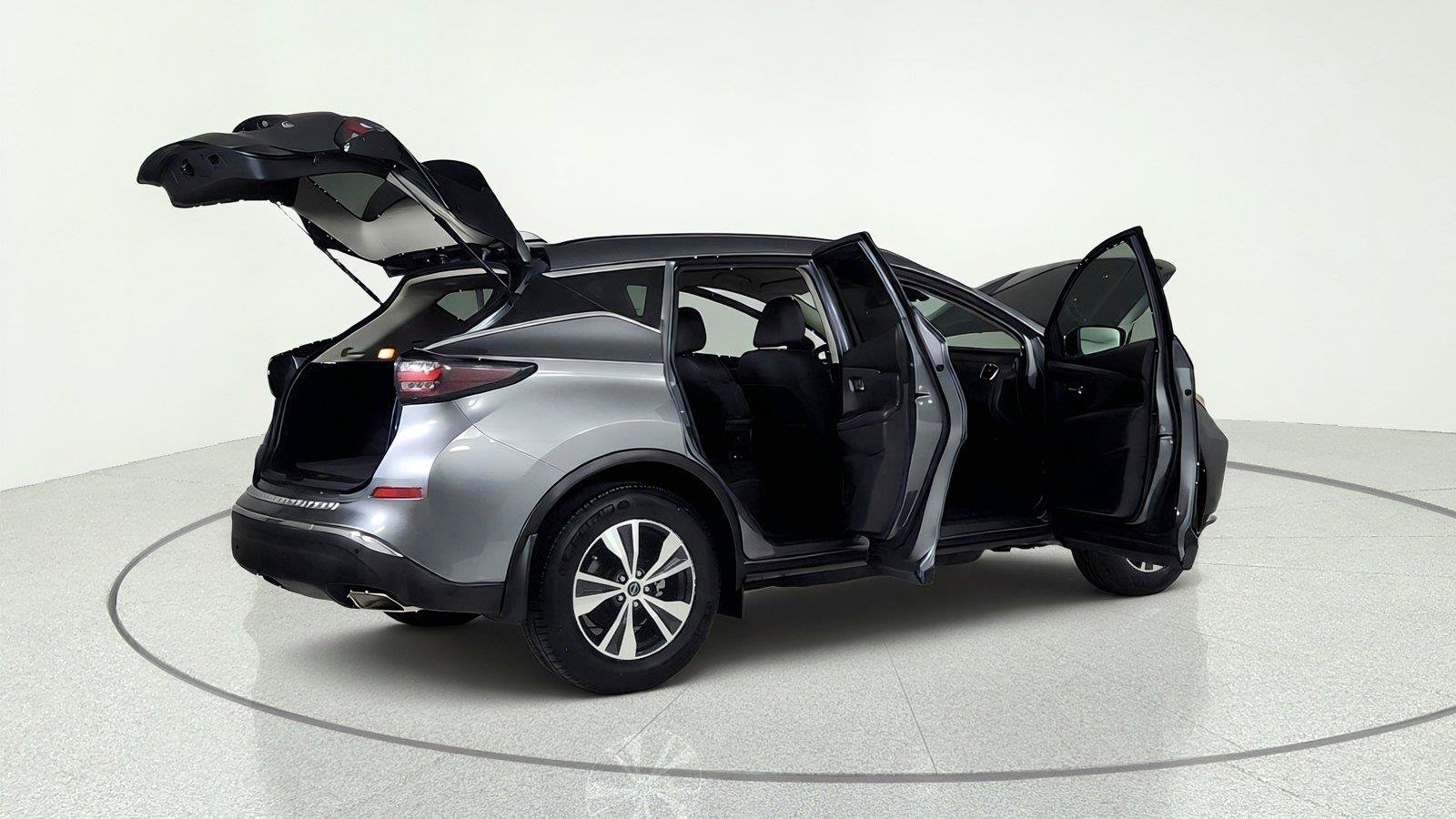 Used 2024 Nissan Murano SV FWD image 14