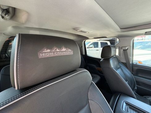 Used 2017 Chevrolet Silverado 1500 High Country AWD/4WD image 40
