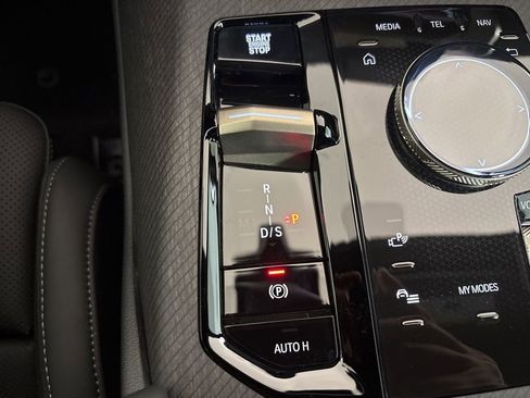 New 2025 BMW X3 xDrive30i w/ Premium Package image 15