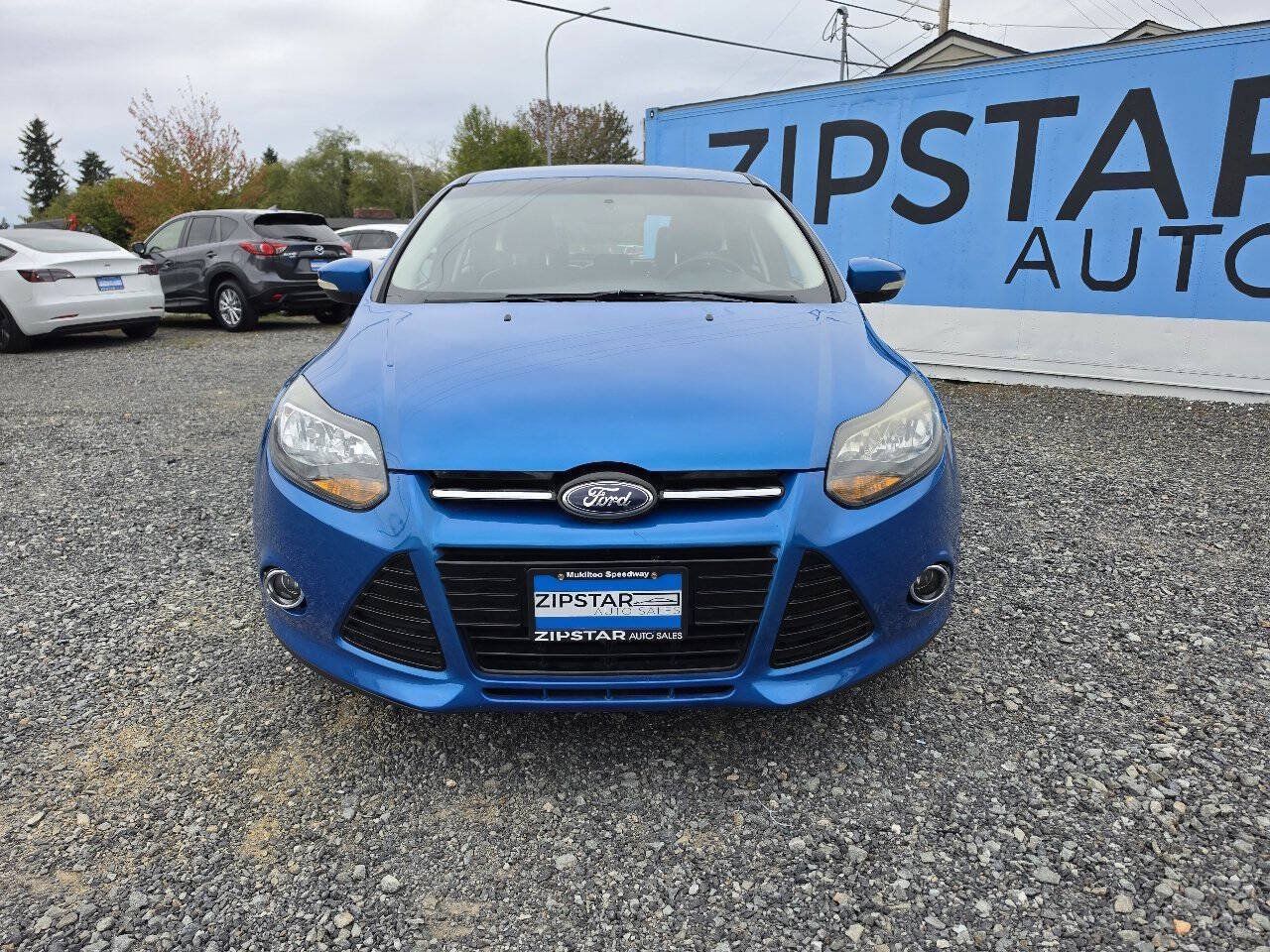 Used 2014 Ford Focus Titanium FWD image 2