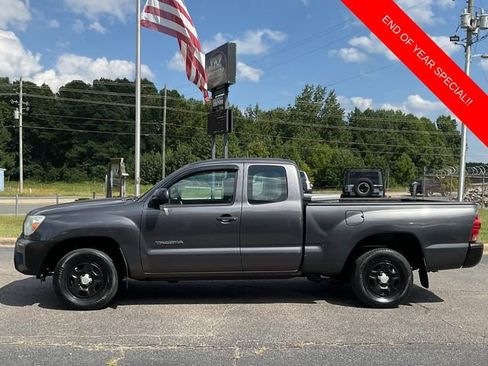 Used 2013 Toyota Tacoma 2WD Access Cab image 4