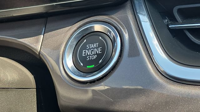 Used 2025 Chevrolet Trax ACTIV w/ Driver Confidence Package FWD image 31