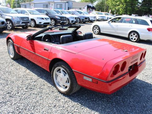 Used 1989 Chevrolet Corvette Convertible RWD image 9