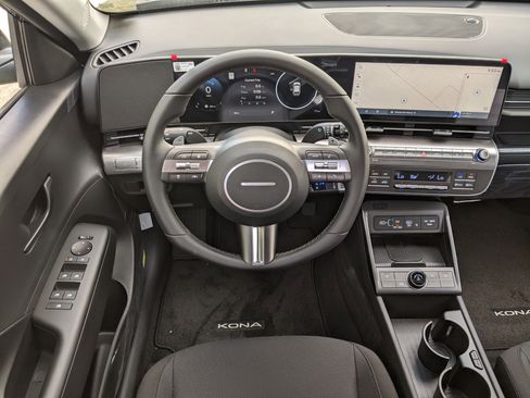 New 2025 Hyundai Kona SEL image 13