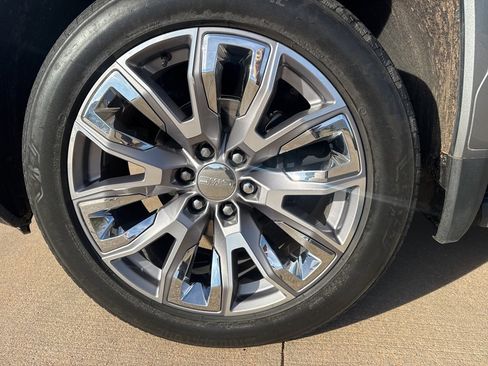 Used 2023 GMC Sierra 1500 Denali image 12