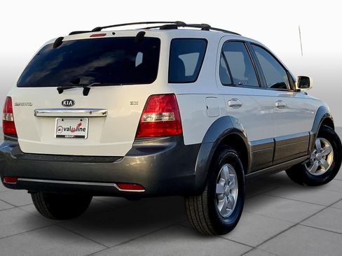 Used 2007 Kia Sorento EX image 12