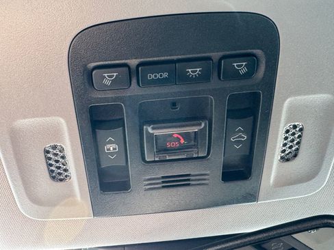 Used 2023 Toyota Camry XSE w/ Cold Weather Package image 20