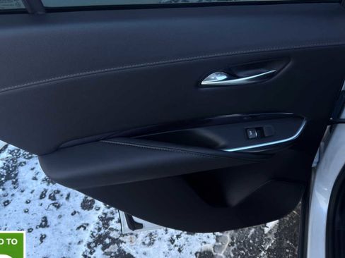 Used 2022 Cadillac XT4 Luxury w/ Cold Weather Package image 20