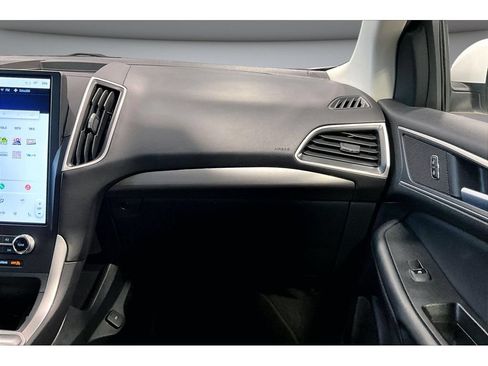 Used 2024 Ford Edge SEL AWD/4WD image 45
