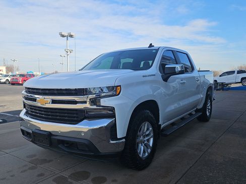 Used 2019 Chevrolet Silverado 1500 LT w/ All-Star Edition image 2