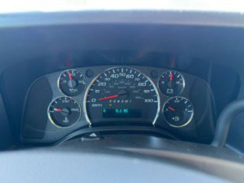 New 2025 Chevrolet Express 2500 w/ Driver Convenience Package image 18