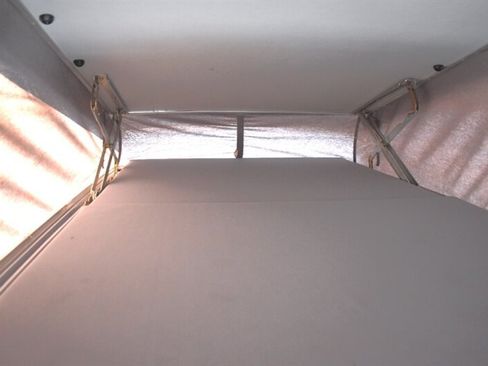 Used 2002 Volkswagen Eurovan MV FWD image 24