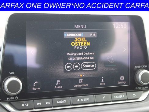 Used 2023 Nissan Rogue S image 32