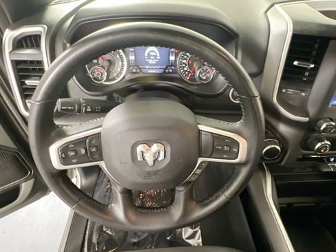 Used 2022 RAM 1500 Big Horn image 11