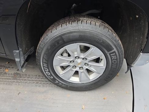 Used 2025 Chevrolet Silverado 1500 LT image 12