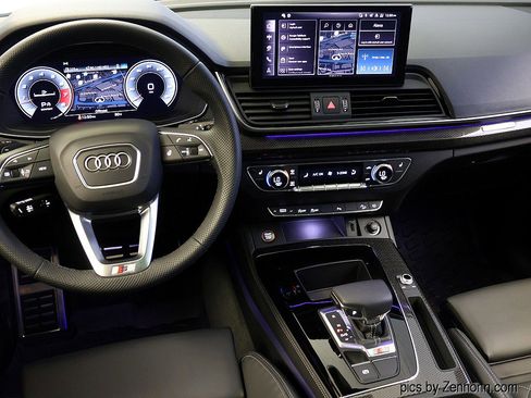 Used 2025 Audi SQ5 Premium Plus AWD/4WD image 16