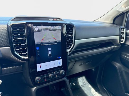 Used 2024 Ford Ranger XLT w/ Trailer Tow Package image 25