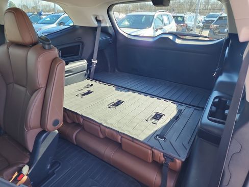 Certified 2024 Subaru Ascent Touring w/ Popular Package #2 image 12