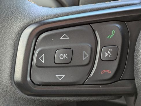 Used 2024 Jeep Wrangler Sport S image 23