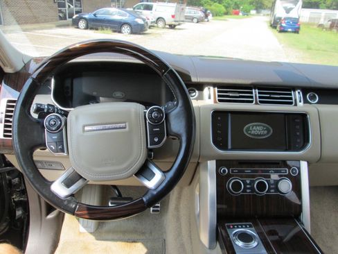 Used 2016 Land Rover Range Rover Long Wheelbase Supercharged AWD/4WD image 32