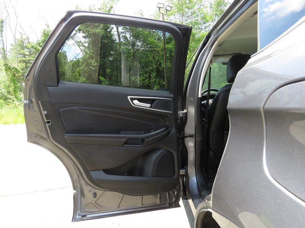 Used 2023 Ford Edge Titanium w/ Cargo Accessory Package AWD/4WD image 19