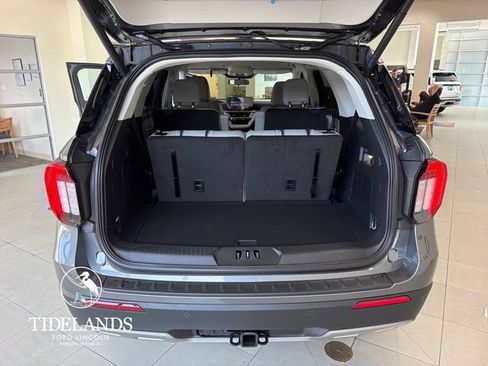 New 2026 Ford Explorer Active w/ Active Comfort Package RWD image 12