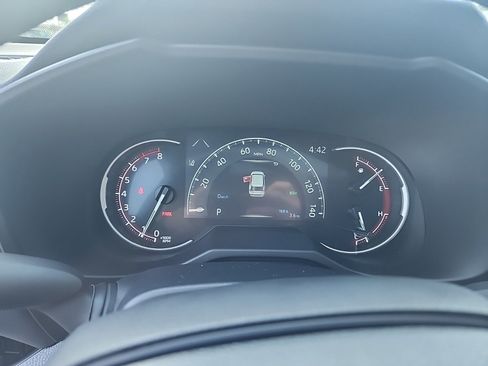 New 2025 Toyota RAV4 XLE w/ Convenience Package FWD image 19