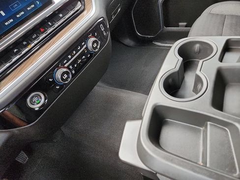 Certified 2022 Chevrolet Silverado 1500 LT RWD image 25