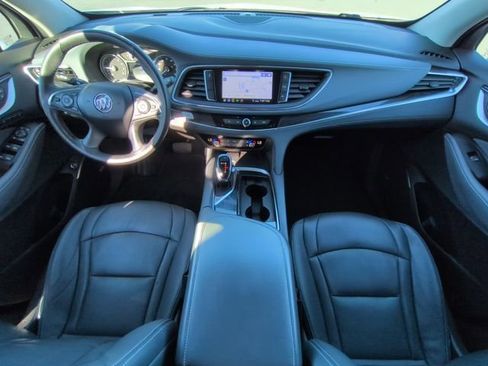 Used 2021 Buick Enclave Premium w/ Sun and Sites Package image 19