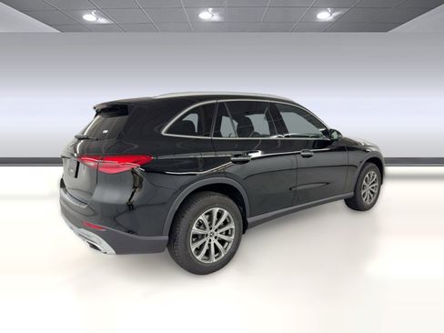 Certified 2026 Mercedes-Benz GLC 300 image 9