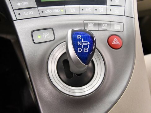 Used 2014 Toyota Prius Two image 21