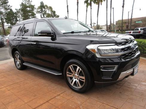 Certified 2022 Ford Expedition Limited image 6