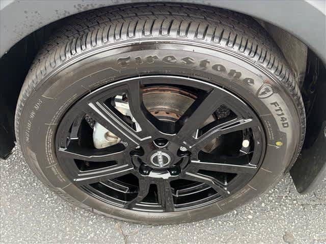 Used 2024 Nissan Kicks SR w/ SR Premium Package FWD image 10