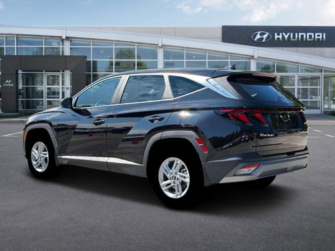 Certified 2026 Hyundai Tucson SE image 4