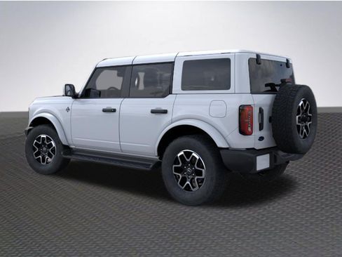New 2026 Ford Bronco Outer Banks AWD/4WD image 4