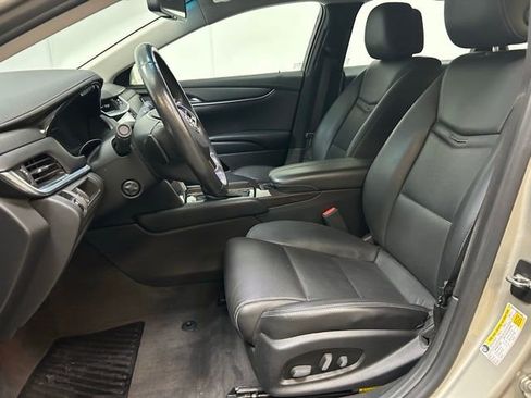 Used 2014 Cadillac XTS image 14