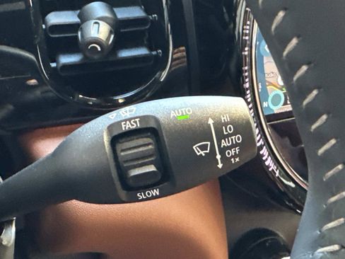 Certified 2023 MINI Cooper S w/ Signature Upholstery Package image 25