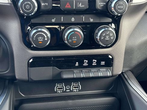 New 2026 RAM 1500 Big Horn AWD/4WD image 8