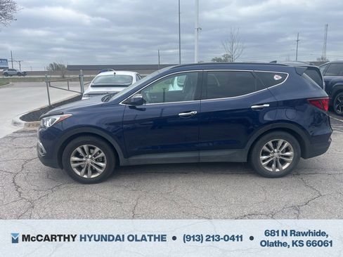 Used 2017 Hyundai Santa Fe Sport 2.0T image 8