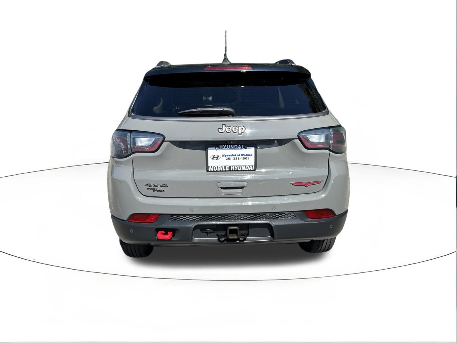 Used 2022 Jeep Compass Trailhawk w/ Trailhawk Elite Group AWD/4WD image 4