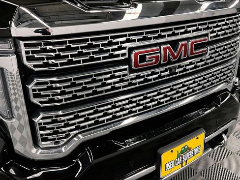 Used 2021 GMC Sierra 3500 Denali w/ Denali Ultimate Package AWD/4WD image 35